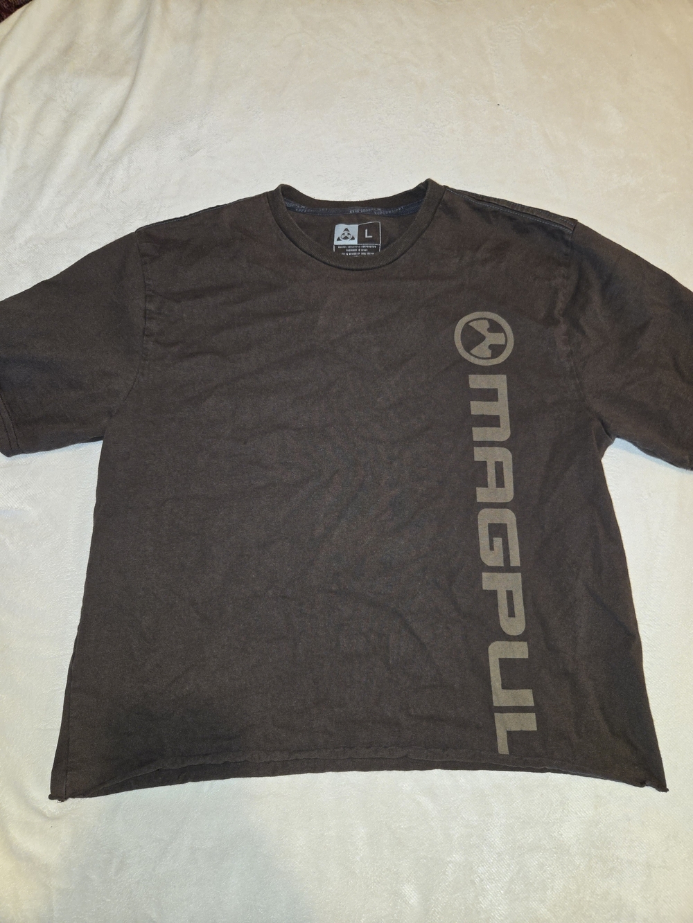 Magpul Men' Short-Sleeve Crewneck Tee in Charcoal Brown